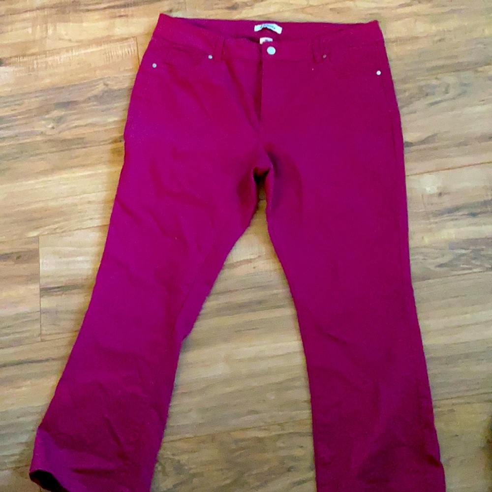 Capri pants size 16